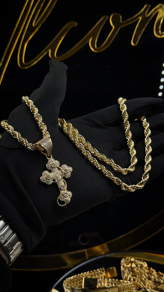 Anillo con tu inicial en oro 10k